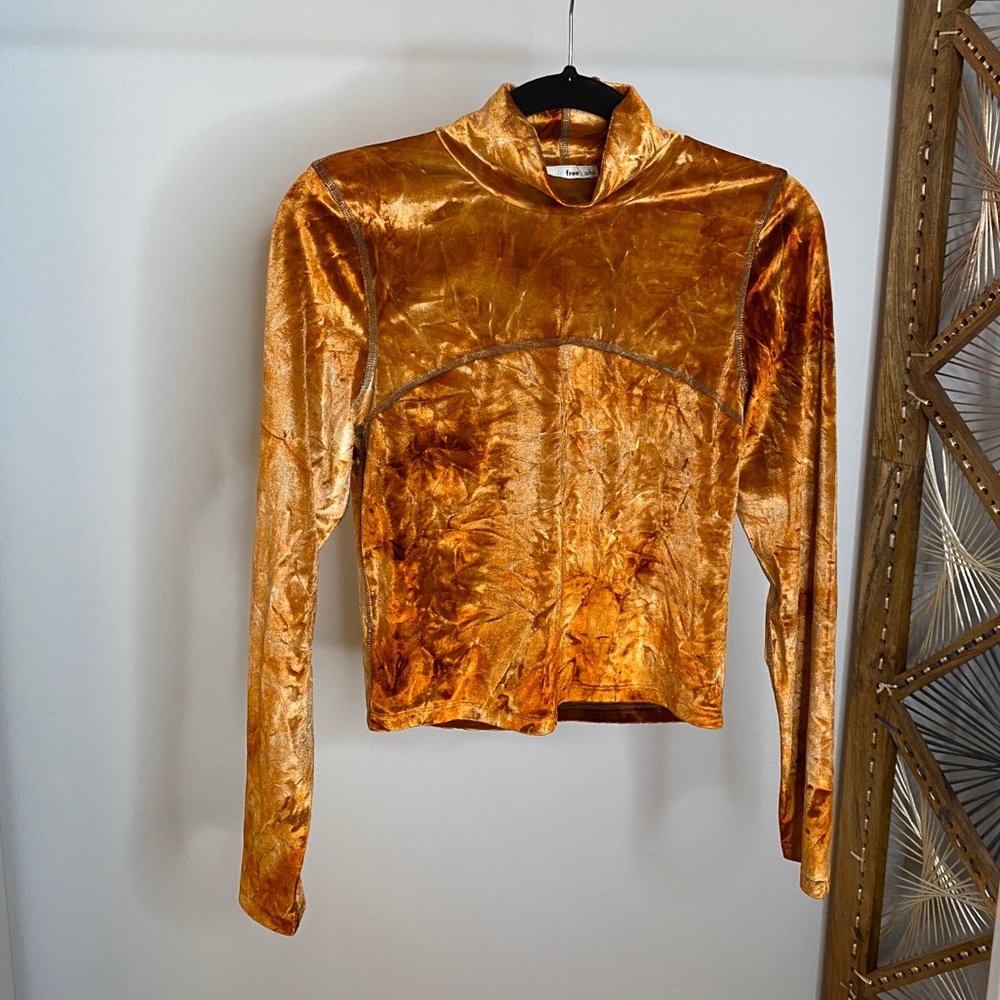 Aritzia Burnt Orange Crushed Mock Neck Top